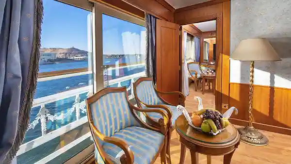 01 Deluxe cabin 01